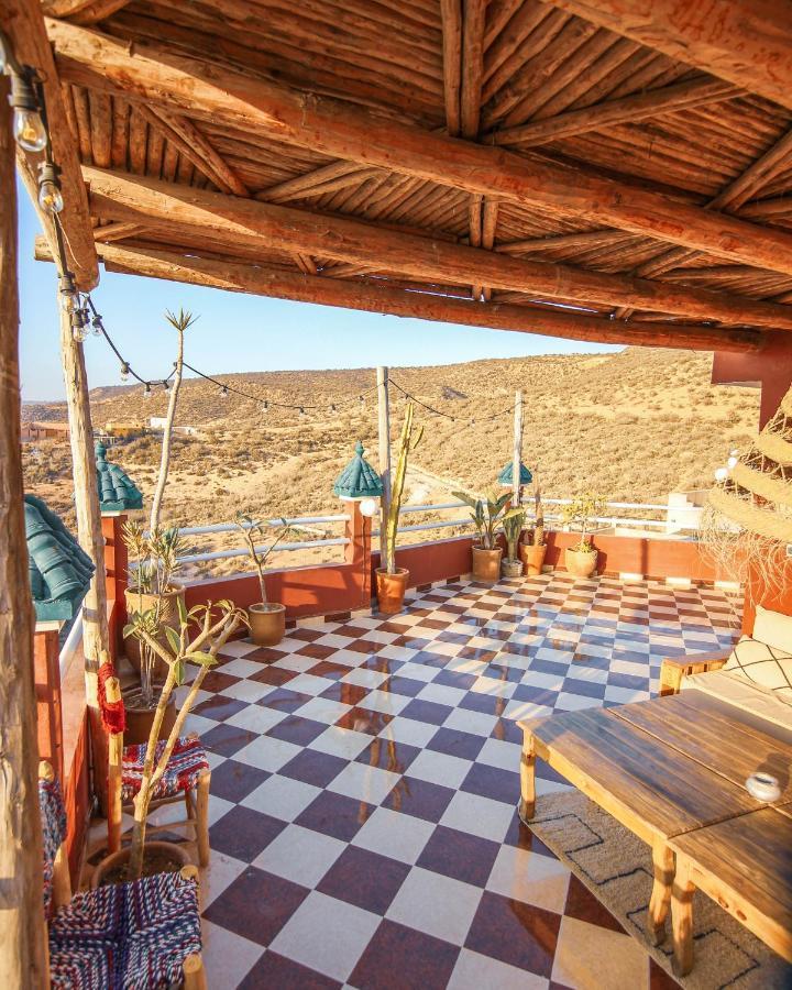 Sunshine Surf Morocco Bed and Breakfast Tamraght Exteriör bild
