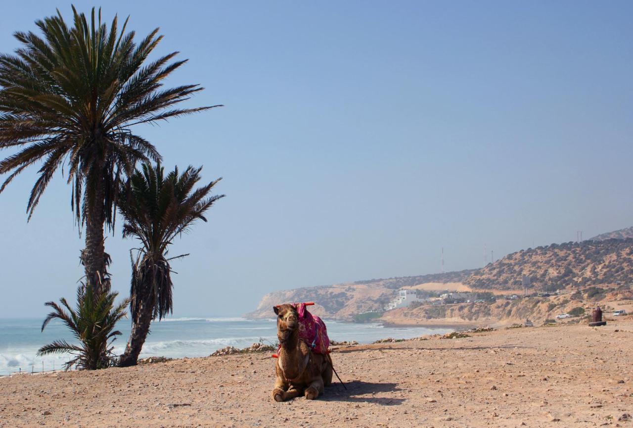 Sunshine Surf Morocco Bed and Breakfast Tamraght Exteriör bild